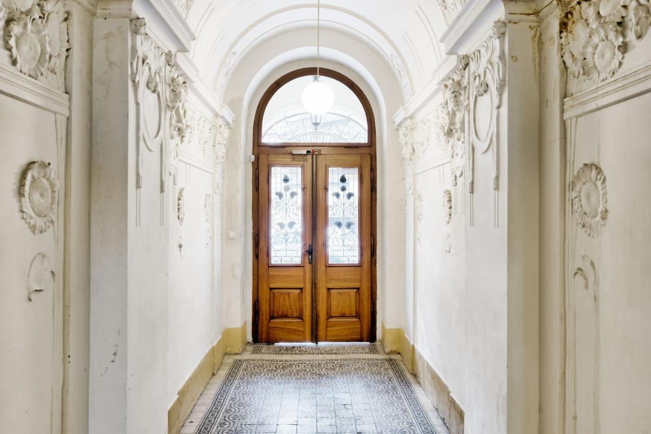 Lil Apartment With Tyn Cathedral View, Parking & Ac Prague Exterior photo